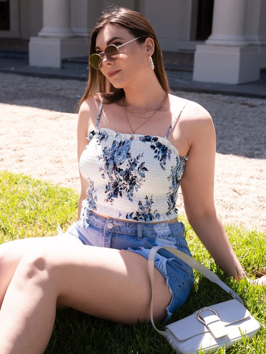 大碼印花褶邊打褶吊帶短上衣 - 白色 - 查看 1