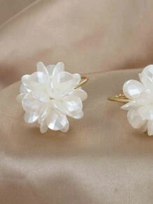 Pendientes con diseño de flor para el Día de San Valentín - Blanco - Ver 5