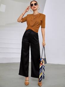 Mulvari 前扭結圓領T恤 - 棕色 - 查看 3