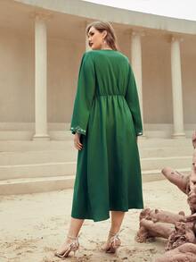 Al Najma Plus Surplice Neck Floral Print Flounce Sleeve Dress Without Belt - Green - View 4