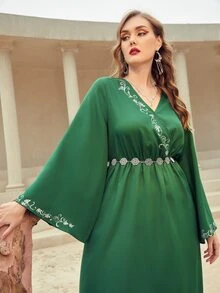 Al Najma Plus Surplice Neck Floral Print Flounce Sleeve Dress Without Belt - Green - View 3