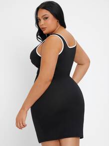 SHEIN SXY Plus Letter Graphic Bodycon Dress - Black - View 3