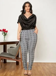 SHEIN Clasi Plus Glen Plaid Slit Hem Slant Pockets Pants - Black and White - View 5