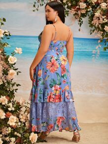 SHEIN Belle 大碼印花蕾絲拼接多層下擺雪紡伴娘連衣裙 - 彩色 - 查看 3