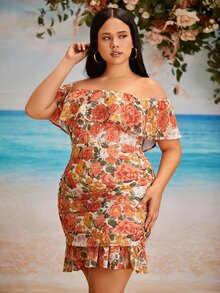 SHEIN Belle 大碼滿版印花一字肩荷葉邊褶邊雪紡洋裝 - 彩色 - 查看 4