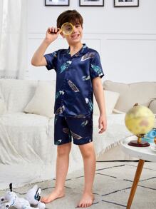 SHEIN 男孩1入組羽毛印花緞面襯衫和1入組短褲睡衣套裝 - 藏蓝色 - 查看 6