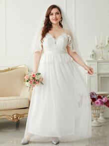 SHEIN Belle Plus Lace Panel Cold Shoulder Mesh Maxi Wedding Dress Without Veil - White - View 3
