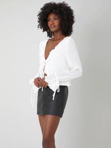 COSMINA Blusa ribete con fruncido con nudo delantero de manga con volante - Blanco - Ver 6