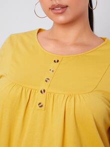 SHEIN Plus Button Detail Tee - Yellow - View 4