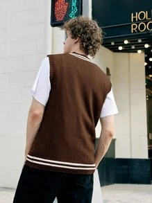 ROMWE MEN Prep Men Striped Trim Cable Knit Sweater Vest - Chocolate Brown - View 2