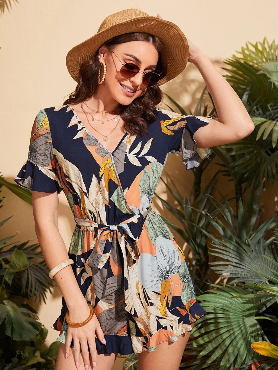 SHEIN VCAY Mono con estampado tropical escote cruzado de puño con volante bajo con fruncido con cinturón - Multicolor - Ver 1