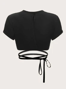 十字交叉下擺打結緞面短款上衣 - 黑色 - 查看 2