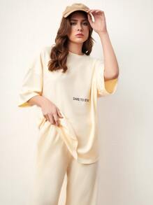 Mulvari Bộ đồ hai mảnh nữ Slogan Giải trí - Màu be - Xem 4