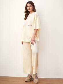 Mulvari Bộ đồ hai mảnh nữ Slogan Giải trí - Màu be - Xem 5