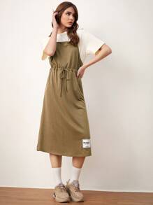 Mulvari 日文圖案補丁細節腰部抽繩洋裝不帶T恤 - 卡其色 - 查看 5