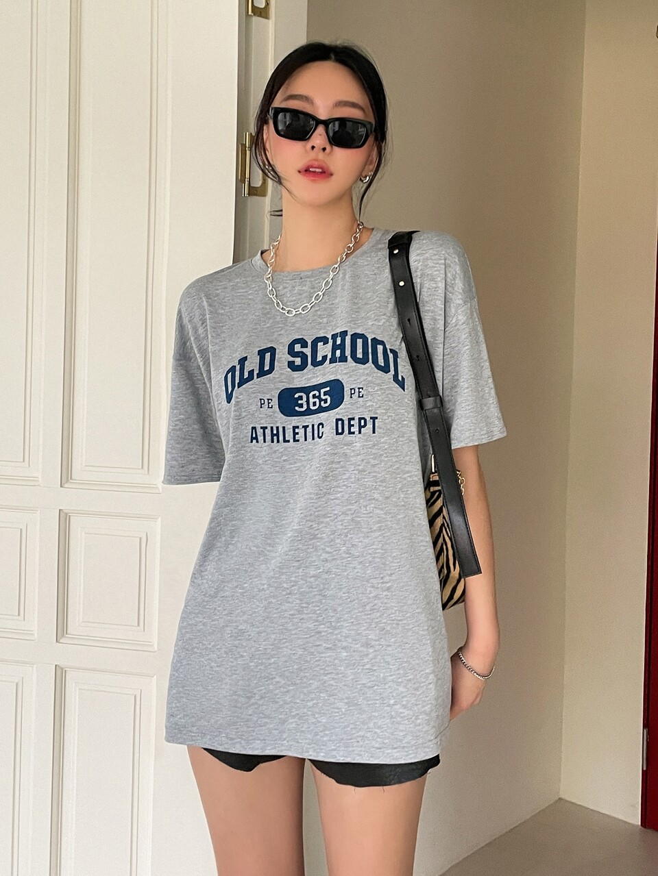 Letter Graphic Drop Shoulder Tee Summer Oversized T-Shirt
