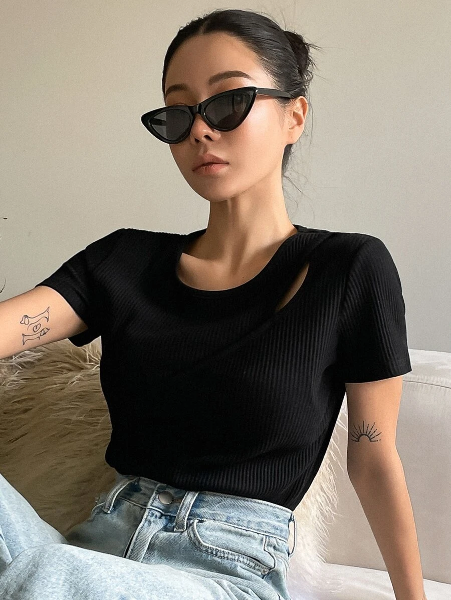 DAZY Cut Out Rib-knit Tee - Black - View 1