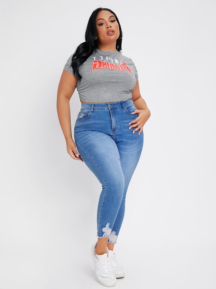 SHEIN SXY Plus Letter Graphic Crop Tee - Grey - View 3