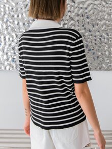 DAZY 條紋圖案拼接領針織上衣 - 黑與白 - 查看 2