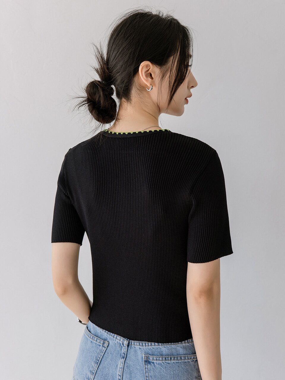 Whipstitch Trim Ribbed Knit Top