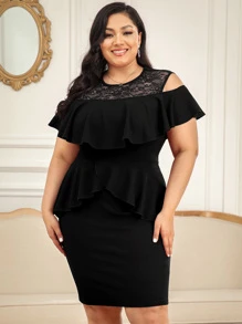 CurvySweet 大碼挖肩荷葉邊細節花卉蕾絲刺繡緊身洋裝 - 黑色 - 查看 1