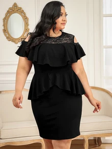 CurvySweet 大碼挖肩荷葉邊細節花卉蕾絲刺繡緊身洋裝 - 黑色 - 查看 3