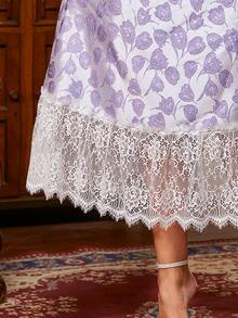 Modelyn Plus Floral Jacquard Contrast Lace Hem Skirt - Lilac Purple - View 6