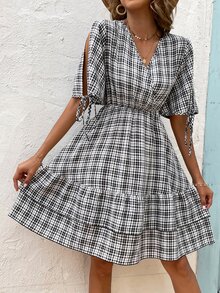Vestido con estampado de cuadros de manga con abertura de puño con nudo bajo con fruncido - Blanco y Negro - Ver 7