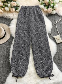 SHEIN Unity Plus Allover Paisley Print Knot Hem Trousers - Multicolor - View 2
