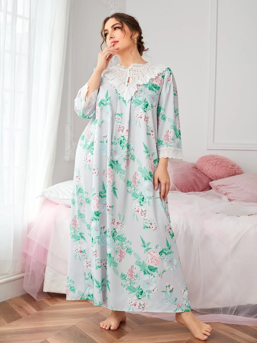 Vestido para dormir con estampado floral con bordado con ojal ribete con fruncido