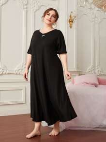 Plus Button Detail Dolman Sleeve Nightdress - Black - View 5