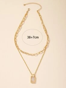 Collar a capas con diseño geométrico