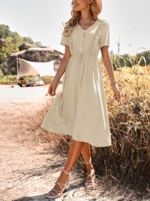 SHEIN Unity Đầm Thắt nút Xù Nút phía trước Tranh thêu màu trơn Giải trí - Màu be - Xem 5