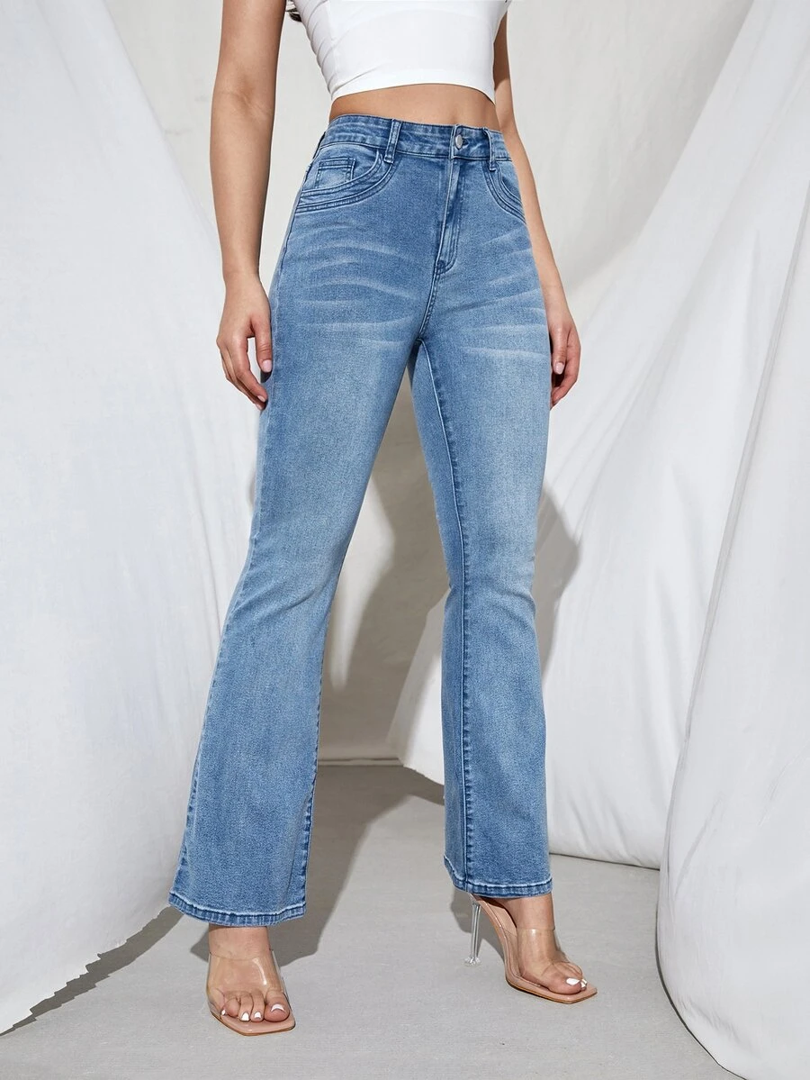 SHEIN PETITE Jeans de pierna amplia con estiramiento alto - Lavado ligero - Ver 1