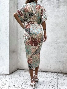 SHEIN Clasi 佩斯利印花蝙蝠袖腰帶緞面襯衫洋裝