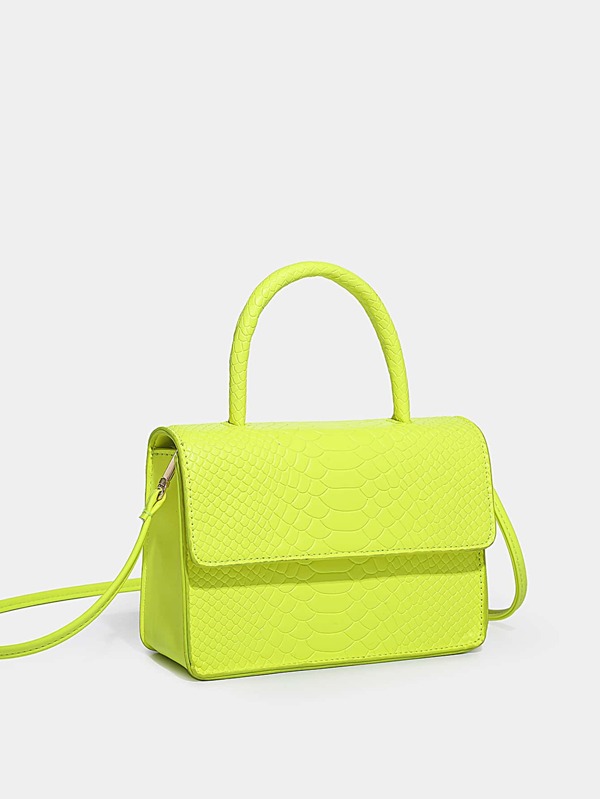 Quadratische Tasche mit Schlangenleder Muster, Klappe