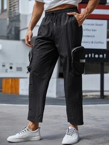 Manfinity 男士腰部抽繩補丁細節工裝褲 - 黑色 - 查看 3