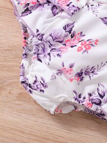 Baby Girl Letter Graphic Ruffle Bodysuit & Floral Bow Shorts & Headband - Multicolor - View 6