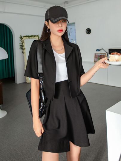 DAZY ラペルネック ジャケット ＆ プリーツスカートの画像