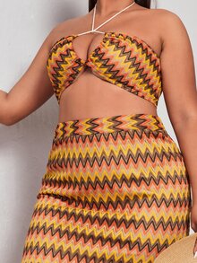 SHEIN VCAY 大碼鋸齒形印花流蘇後背繫帶繞頸短上衣和半身裙 - 彩色 - 查看 3