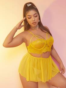 Plus Contrast Lace Cut-out Slips - Yellow - View 4