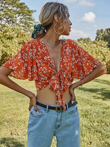 SHEIN Frenchy Allover Floral Tie Front Crop Top - Red - View 3