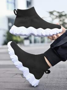 男孩針織細節透氣跑步鞋