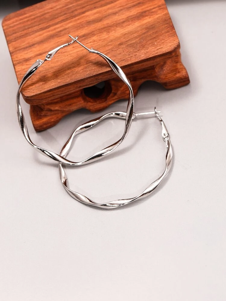 Twist Design Hoop Earrings