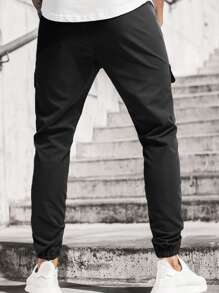 Manfinity Homme Men Letter Graphic Flap Pocket Cargo Trousers - Black - View 2