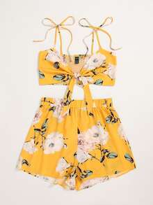 SHEIN VCAY Top de tirante con cordón delantero fruncido floral grande con shorts - Amarillo - Ver 3
