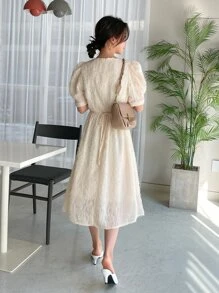 DAZY 雞心領口泡泡袖連衣裙 - 杏色 - 查看 2