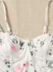 Women's Romantic Floral Print White Bralette Top With Slight Stretch Fabric - White - View 4