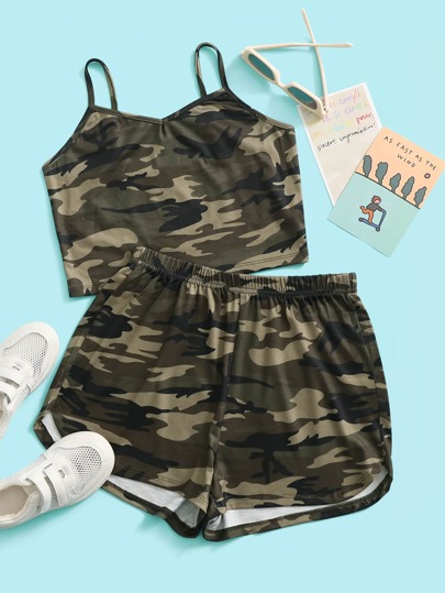 طقم شورت مع لباس علوي كامي بطباعة مموة للبنات المراهقات