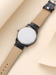 MIXIOU Men Triple Dial Quartz Watch - Black - View 2